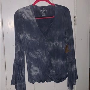 Bell Sleeve AE Long Sleeve